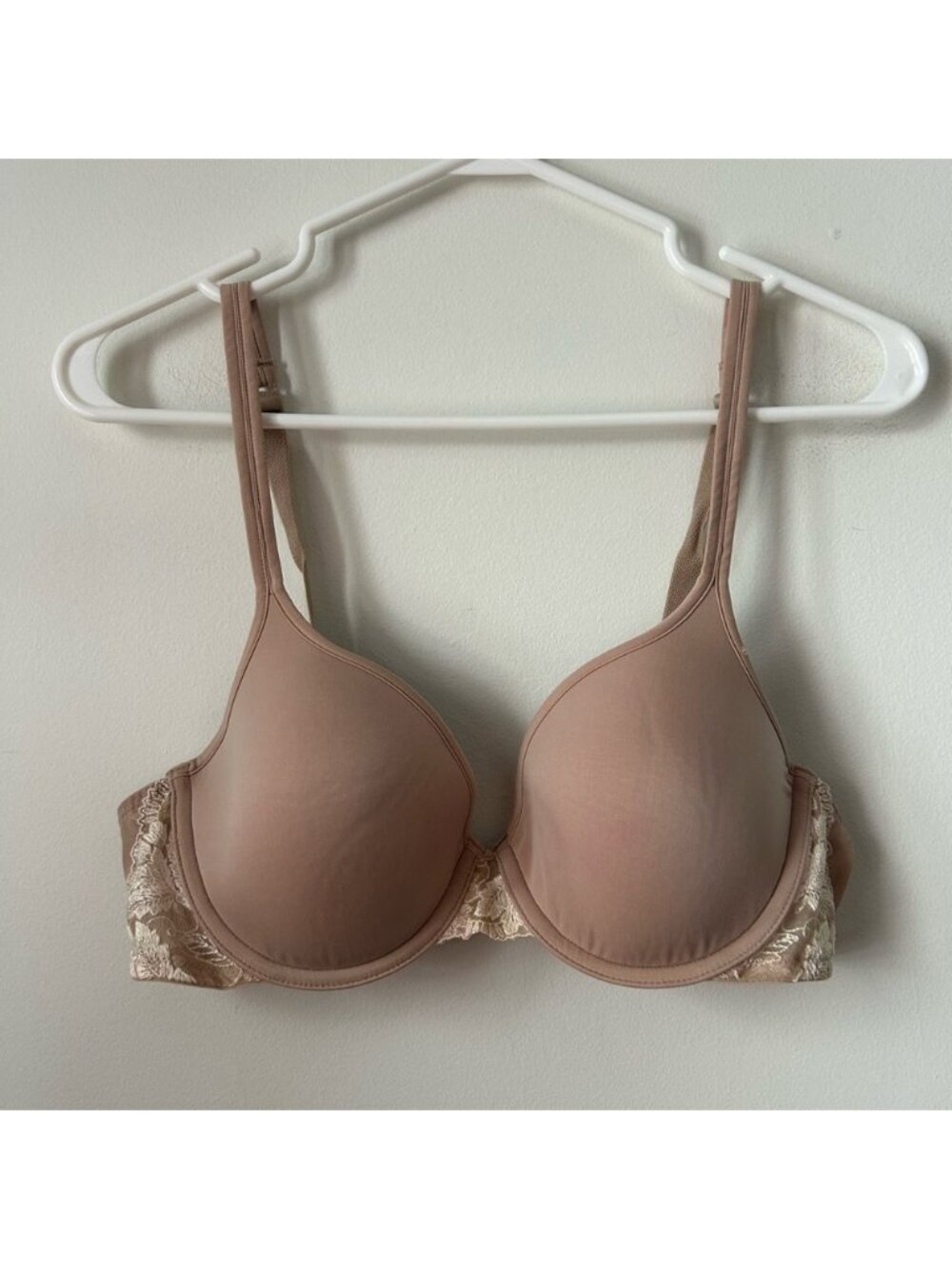 Vanity Fair Nude Adjustable Bra
